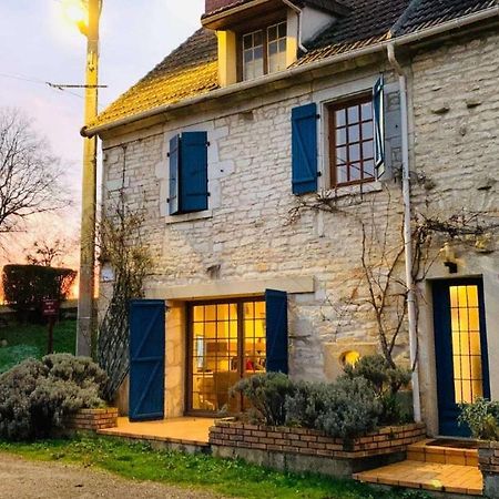 La Maison Bleue Varzy Exteriör bild