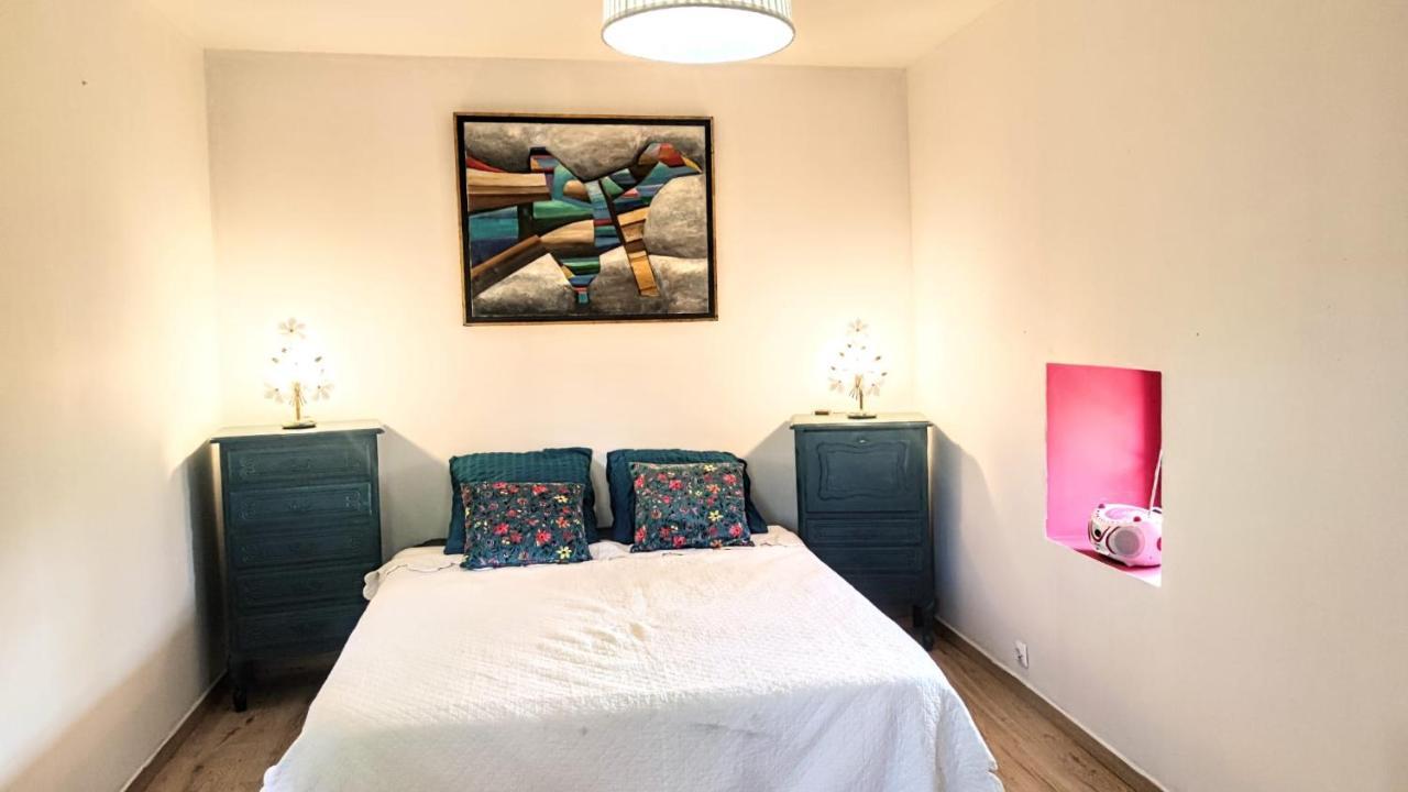 La Maison Bleue Varzy Exteriör bild