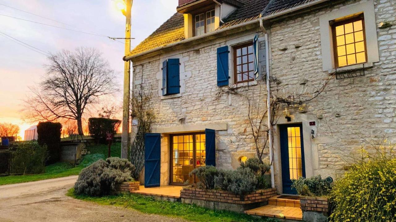 La Maison Bleue Varzy Exteriör bild
